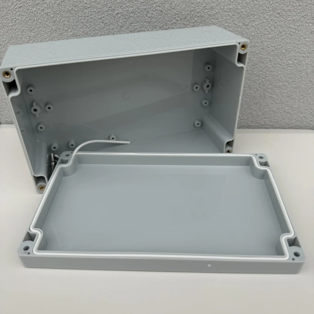 F Series Opaque Cover Junction Enclosure Details